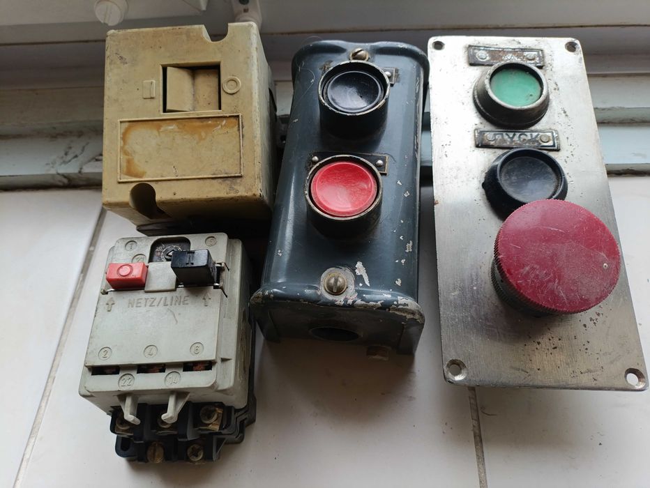 Реле времени, вольтметр,мощные диоды,  катушки, кнопки . автоматы