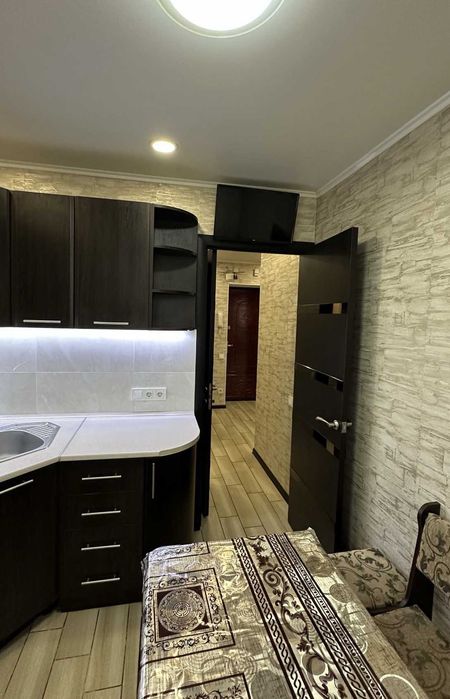 Квартира с ремонтом мебелью и техникой на Котовского!