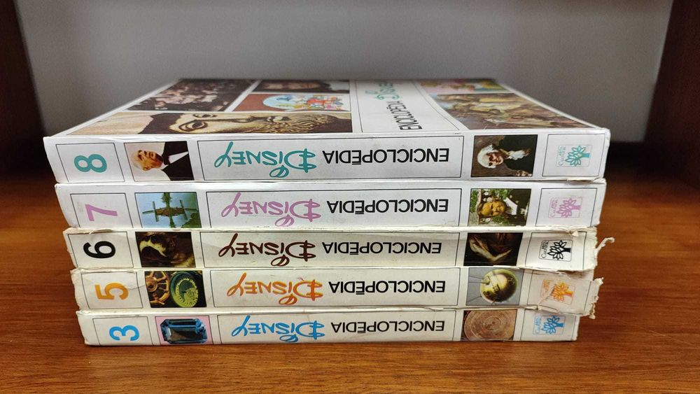 5 Volumes da Enciclopédia Disney