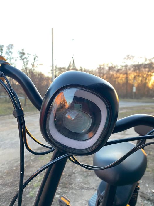 Електроскутер, Електровелосипед, Yadea js