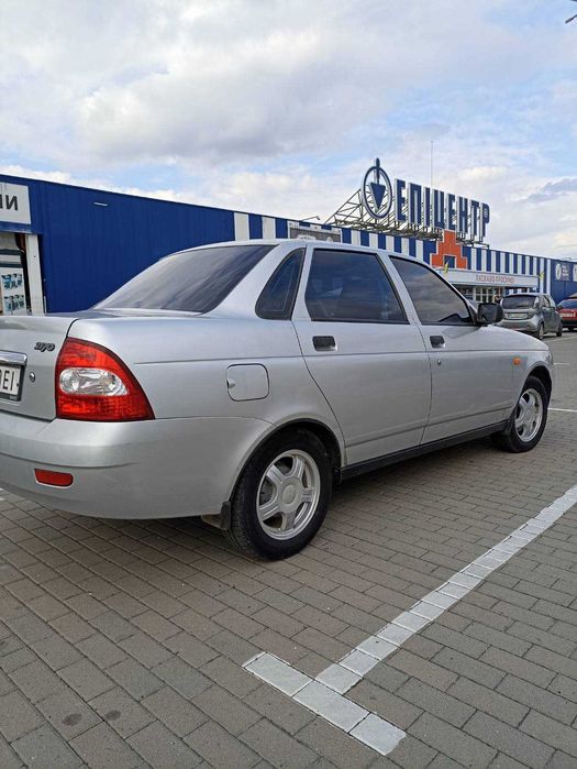 ВАЗ / Lada 2170 Priora 2008 1.6 бензин