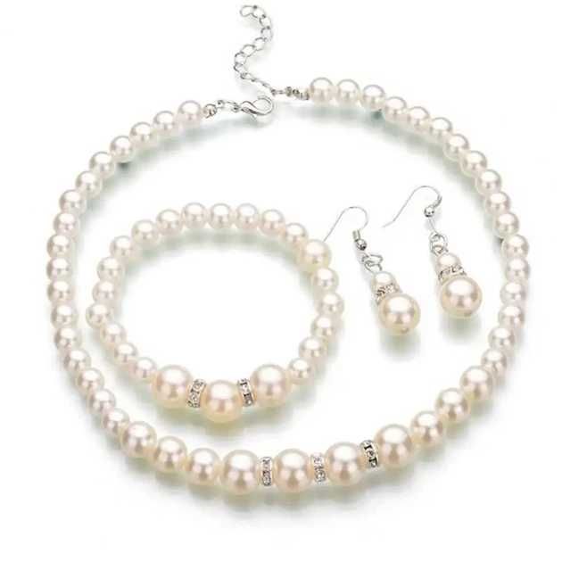 Набор украшений из белого жемчуга серьги браслет и бусы