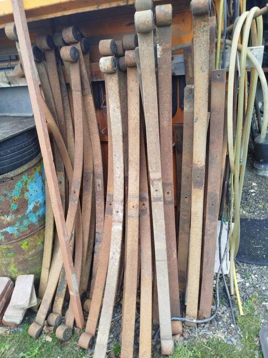 Запчастини до Mercedes T1 207 208 209 308 310 408 410 508