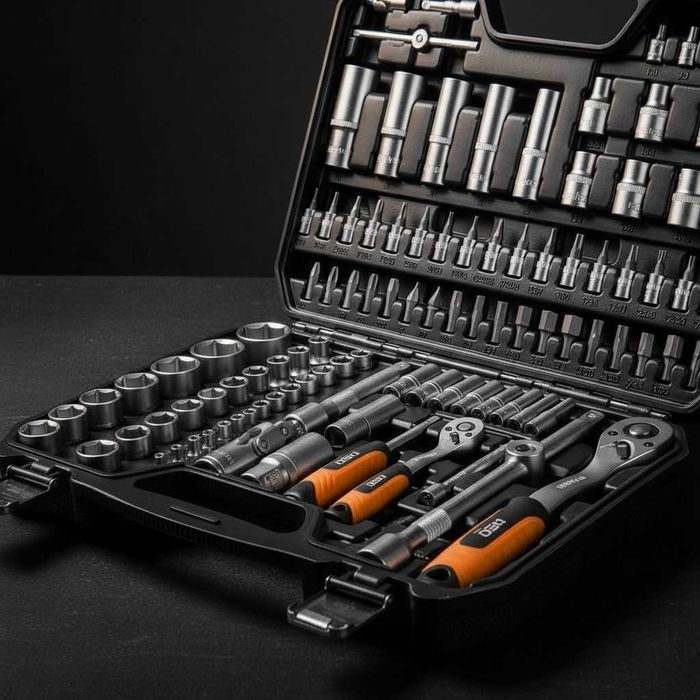 Narzędzia Klucze Nasadowe Zestaw Bardzo Jakościowy 110 El Walizka Nowe