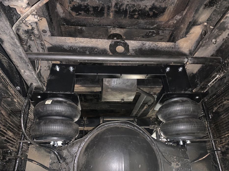 Пневмопідвіска ГАЗ ГАЗон (задня вісь) пневмоподвеска