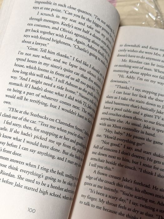 Livro One of us is lying