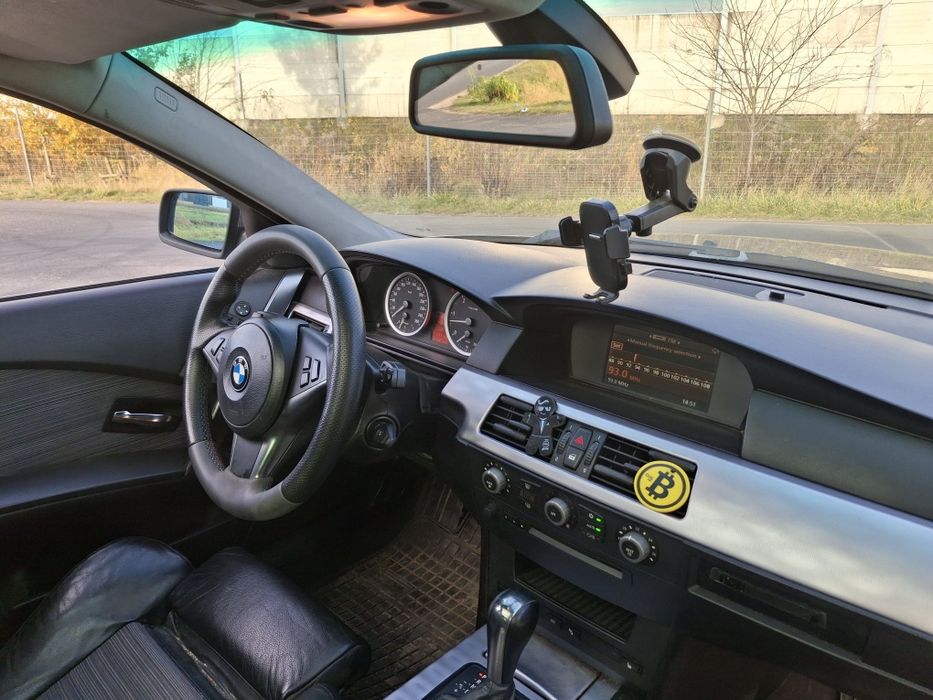 BMW E61 3.0 D automat , hak , M57 218 km