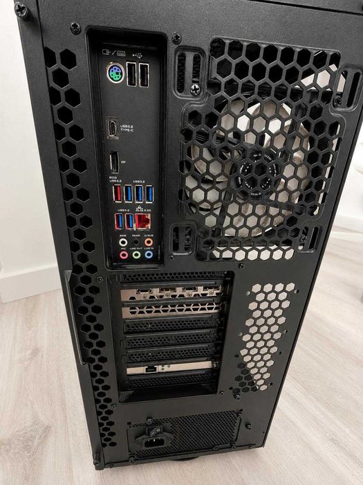 Gaming PC komputer i7-11700K / RTX 3070 / 32GB RAM / 1TB NVMe + 8TB HDD