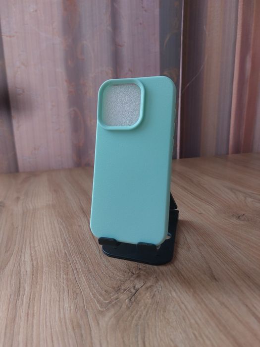 Чохли на айфон 15 про