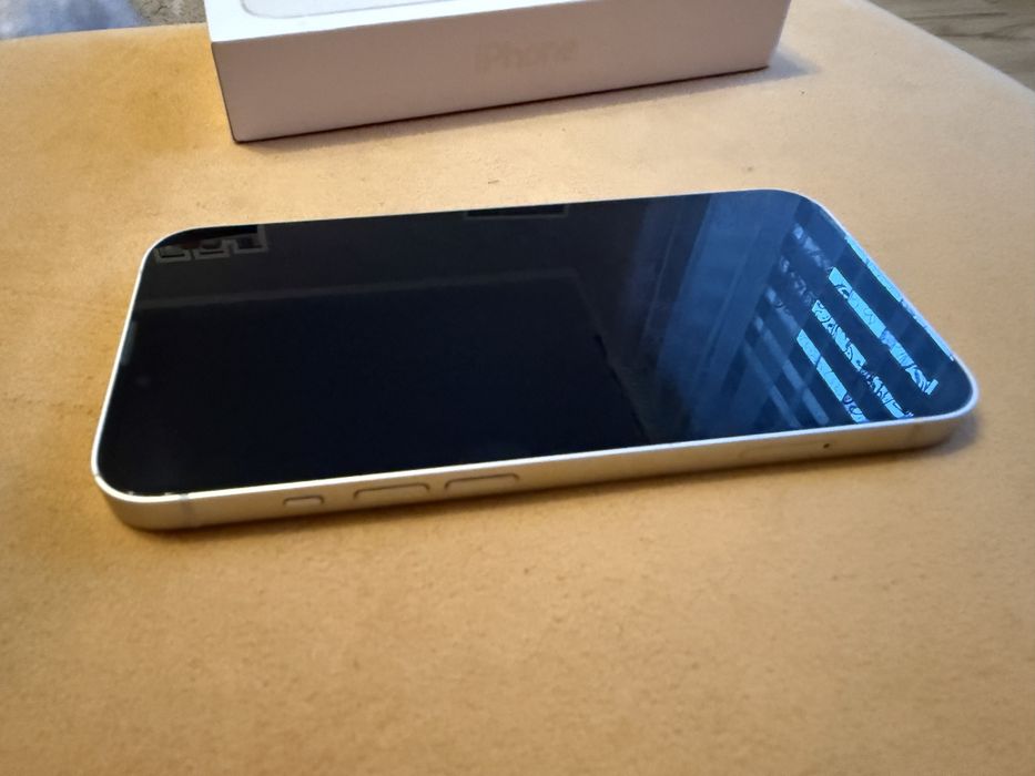 Iphone 13 128Gb stan idealny BIAŁY