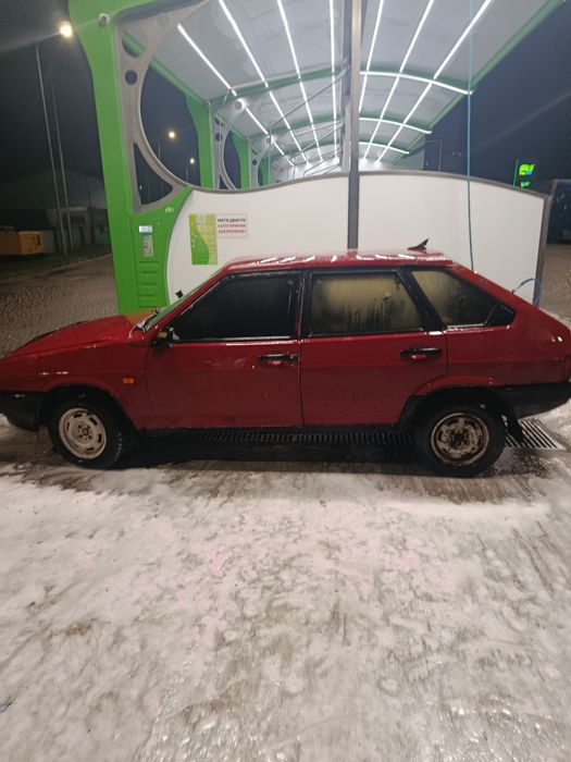 Продам ваз 2109.