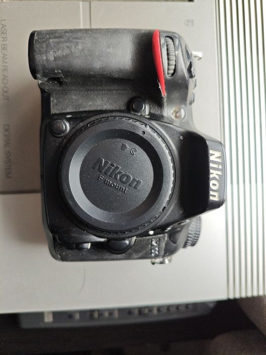 Nikon D7100 - para aproveitar partes.