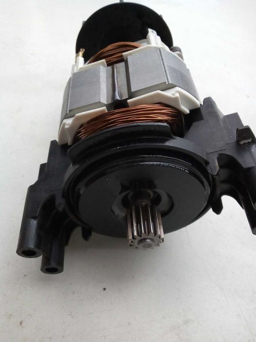 двигуни КЕРХЕР К-4   к-2  к-3