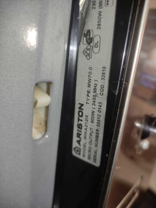 Microondas encastre Ariston