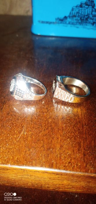 Продам перстень 20р.