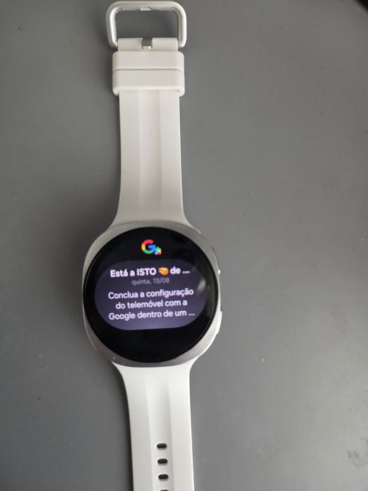 Samsung Galaxy Watch9 40mm Bluetooth/Wi-Fi - Como Novo (Com Garantia)