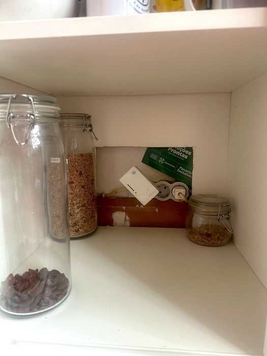 armário vihals (portas deslizantes) da Ikea