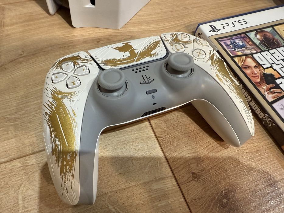 Playstation 5 с дисководом + 1 tb ssd