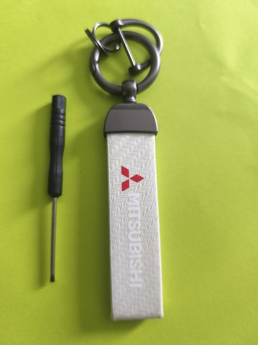 Mitsubishi brelok do kluczy