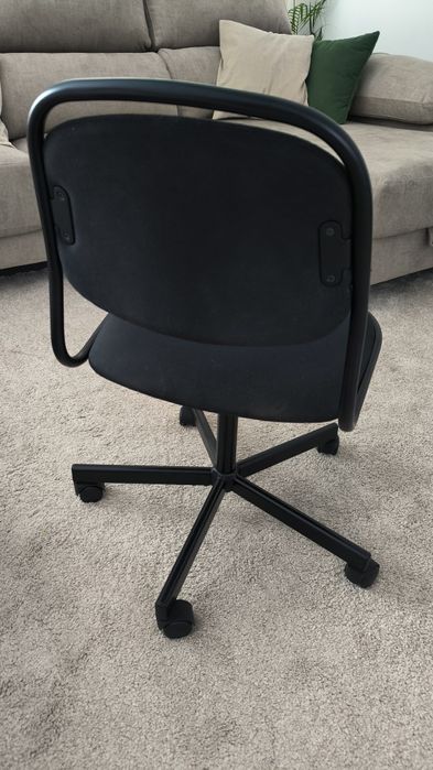 2 Cadeiras com rodas