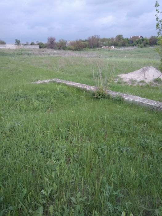 Участок 15 соток .