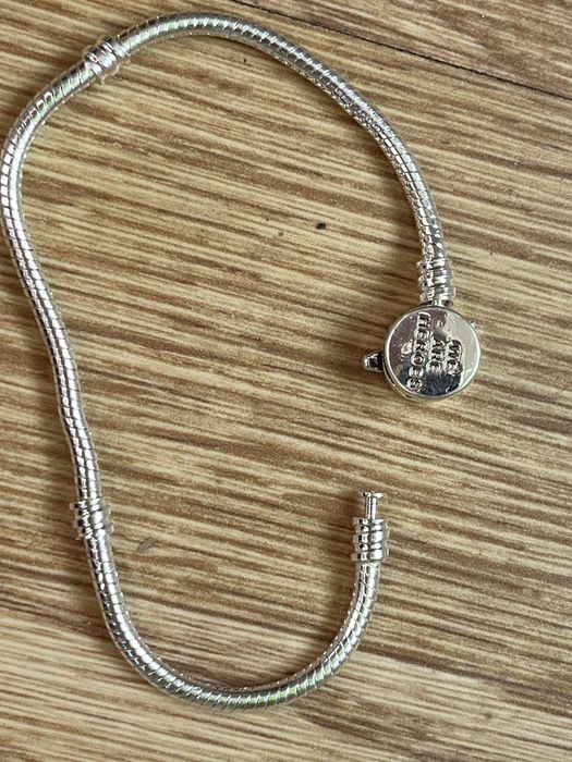 Nowa bransoletka z napisem modułowa jak Pandora