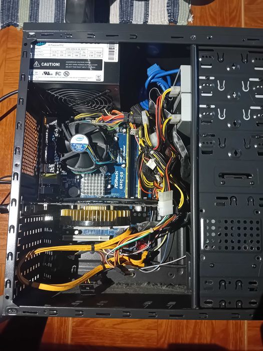 Pc desktop vendo pela melhor oferta