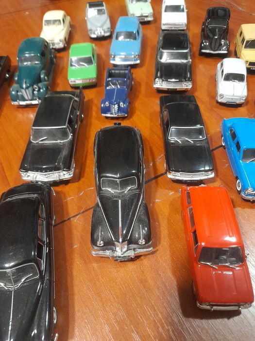 Игрушки коллекция машинки