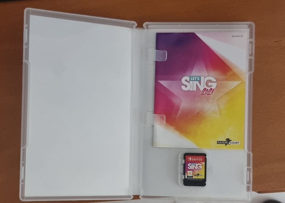 Let's Sing 2021 + 2 microfone - Nintendo Switch