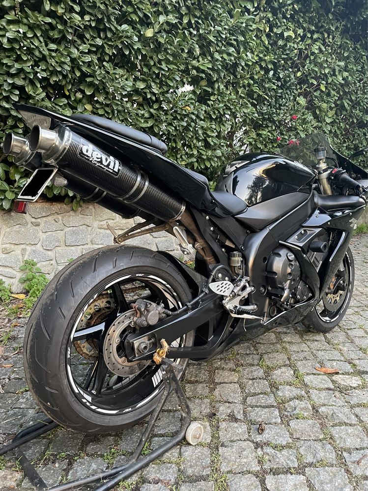 Yamaha r1 on sale 2004 olx