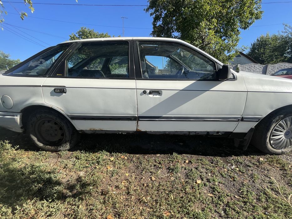 Продам авто форд scorpio