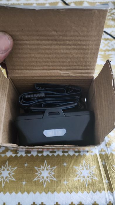 Фонарик налобний 18650 світить дуже яскраво