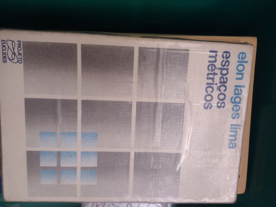 Livro " Espaços métricos"