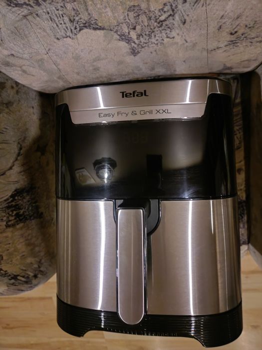 Sprzedam airfryer Tefal