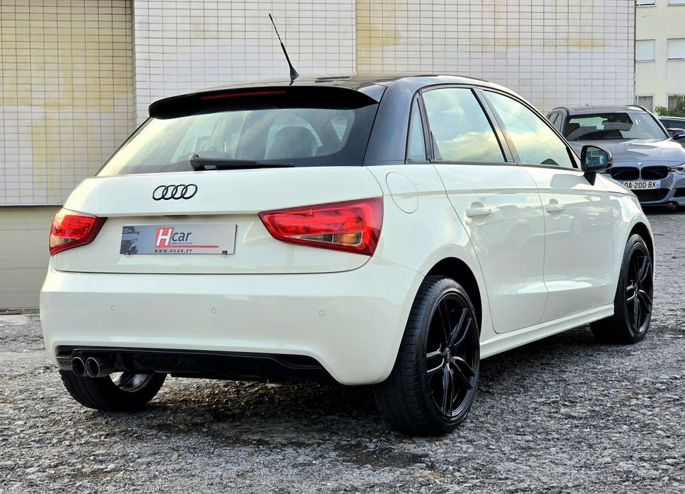 AUDI A1 SPORTBACK S LINE 1.6TDI 105CV — photo 4