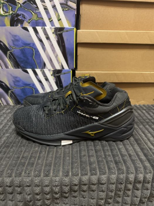 Волейбольні кросівки Mizuno WAVE STEALTH NEO 41(26см) оригінал