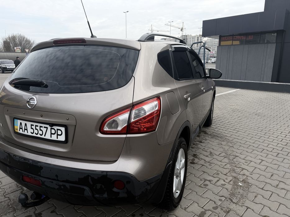 Nissan Qashqai 2011