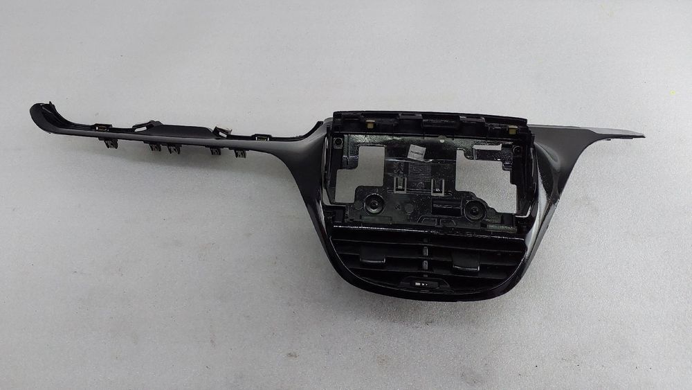 Friso tablier PEUGEOT 2008 I (CU_)