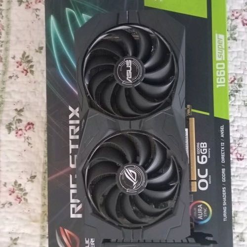 NVIDIA GeForce GTX 1660 SUPER em excelente estado de funcionamento