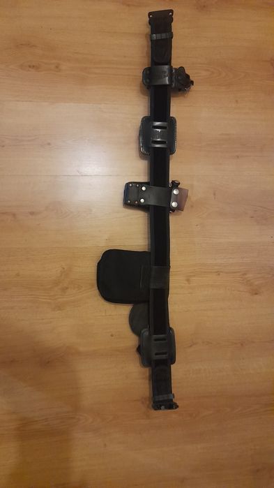 Pas brytyjska policja komplet.