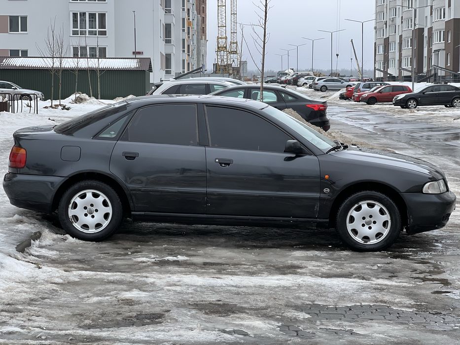 Продам аудюшку А4В5