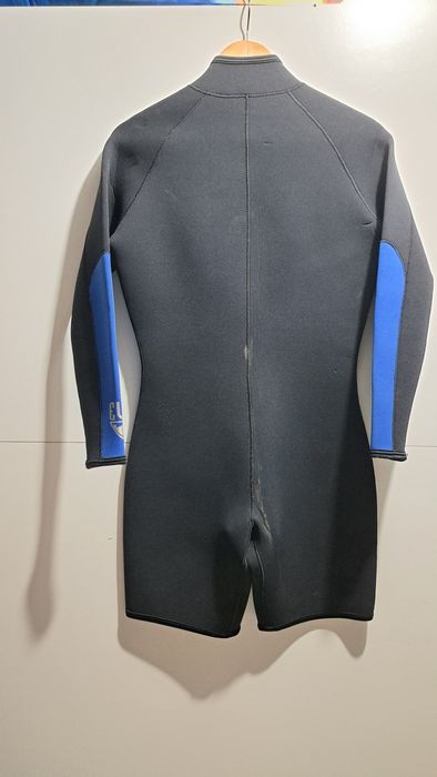 Fato - Roupa para mergulho XL e M