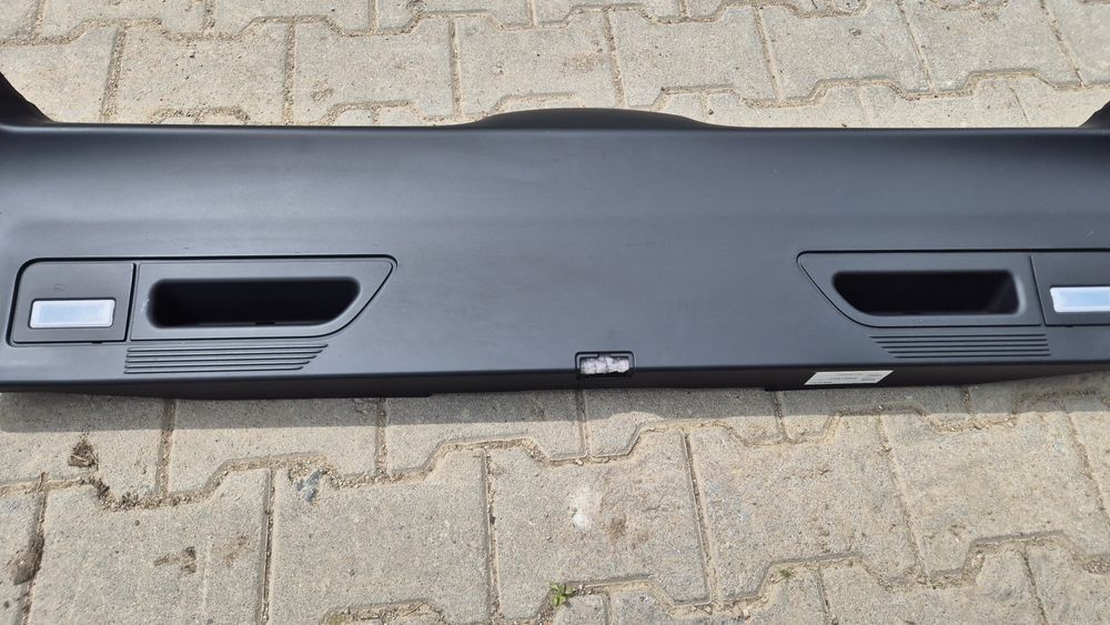 Bmw x5 e70 osłona klapy bagażnika