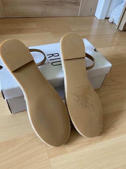 Sandały , espadryle , buty na plaskim nr 37 nowe, Riu Paris