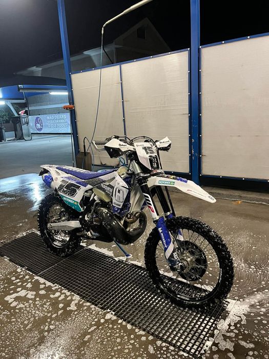 Husqvarna te 250 (troco por jipe)