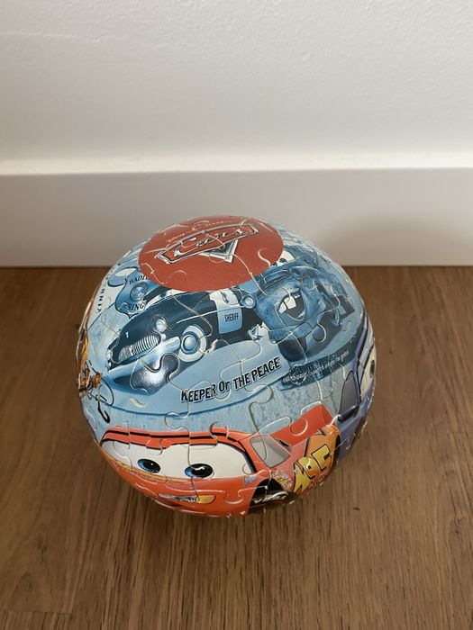 Bola de puzzle dos Carros