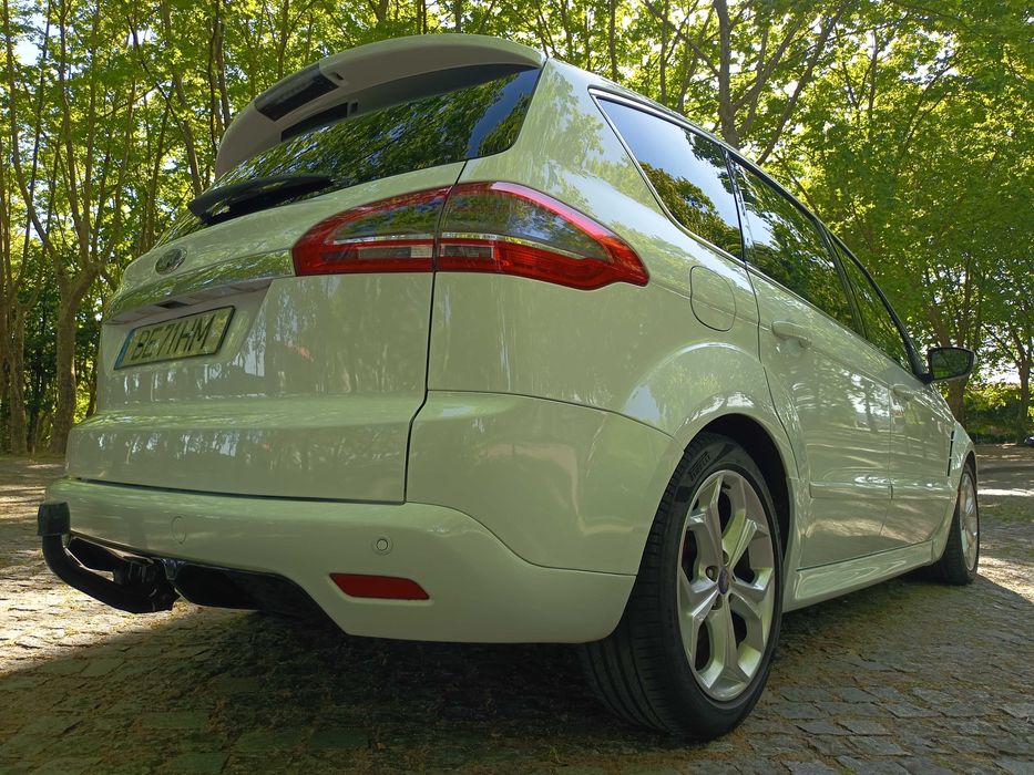 Ford S-Max Titanium S 7L