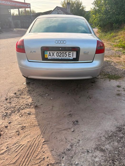 продам ауди а6ц5 99г