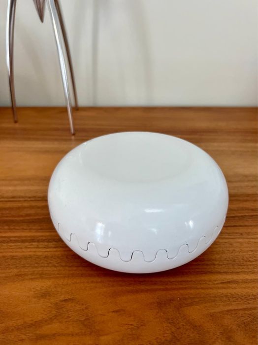 Cinzeiro branco design Fletcher