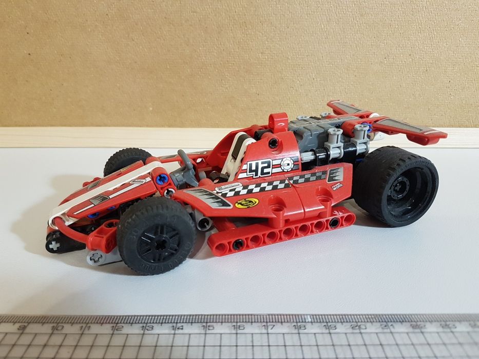 Lego Technic 42011